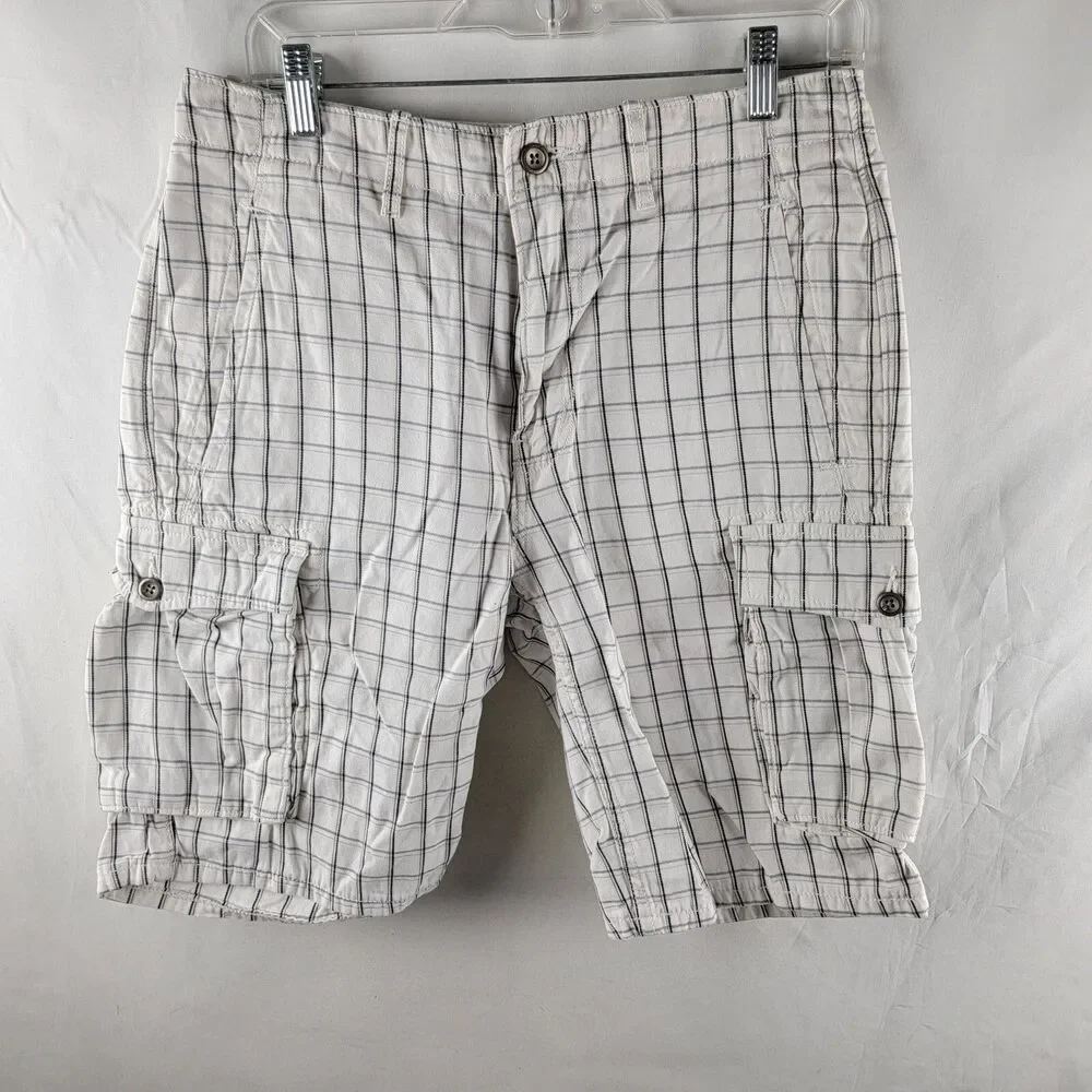Levi Strauss & Co Shorts Mens 30x10 White Cargo Pockets Relaxed Outdoors Gorp